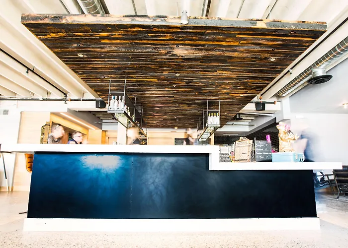 Moxy Phoenix Tempe/asu Area